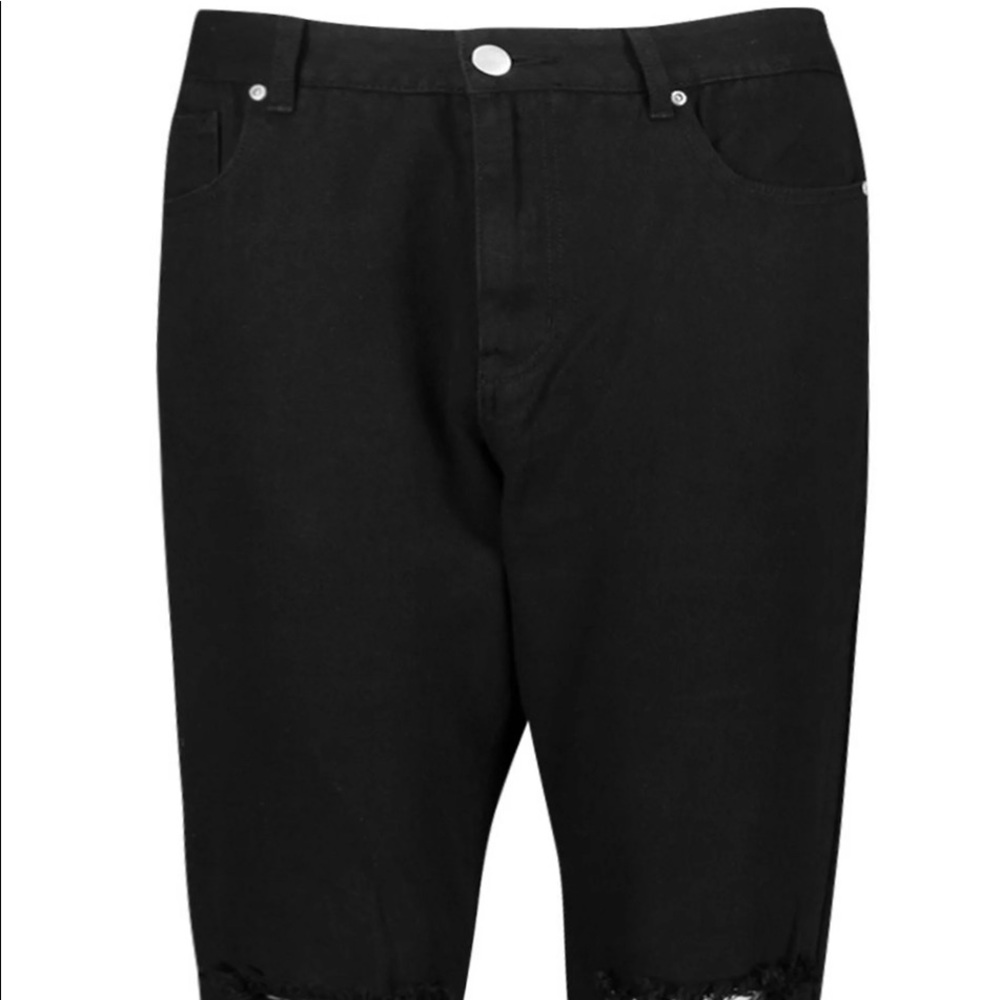 Black Highwaisted Ripped Jeans